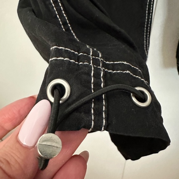 Garage Tanner Tie Up Cargo jet Black W/ White Contrast Stitch - Picture 5 of 7